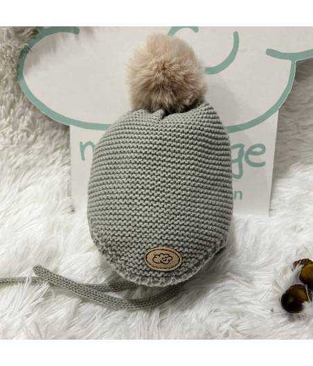 Gorro Gris Con Pompon Pelo Beige Monnuage