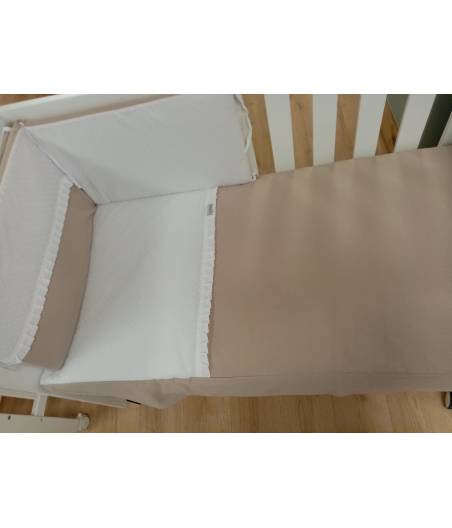 Colcha y Chichonera Mod.402 Camel Plumeti Blanco D'Peques