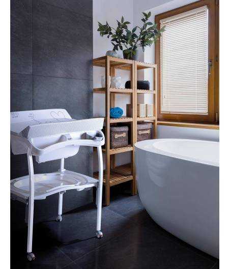 Bañera Con Cambiador Practico Brevi Color Bianconiglio 501